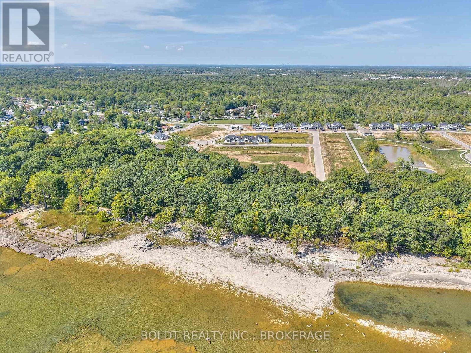 556 Mississauga Avenue, Fort Erie, Ontario  L2A 0G8 - Photo 33 - X12888266