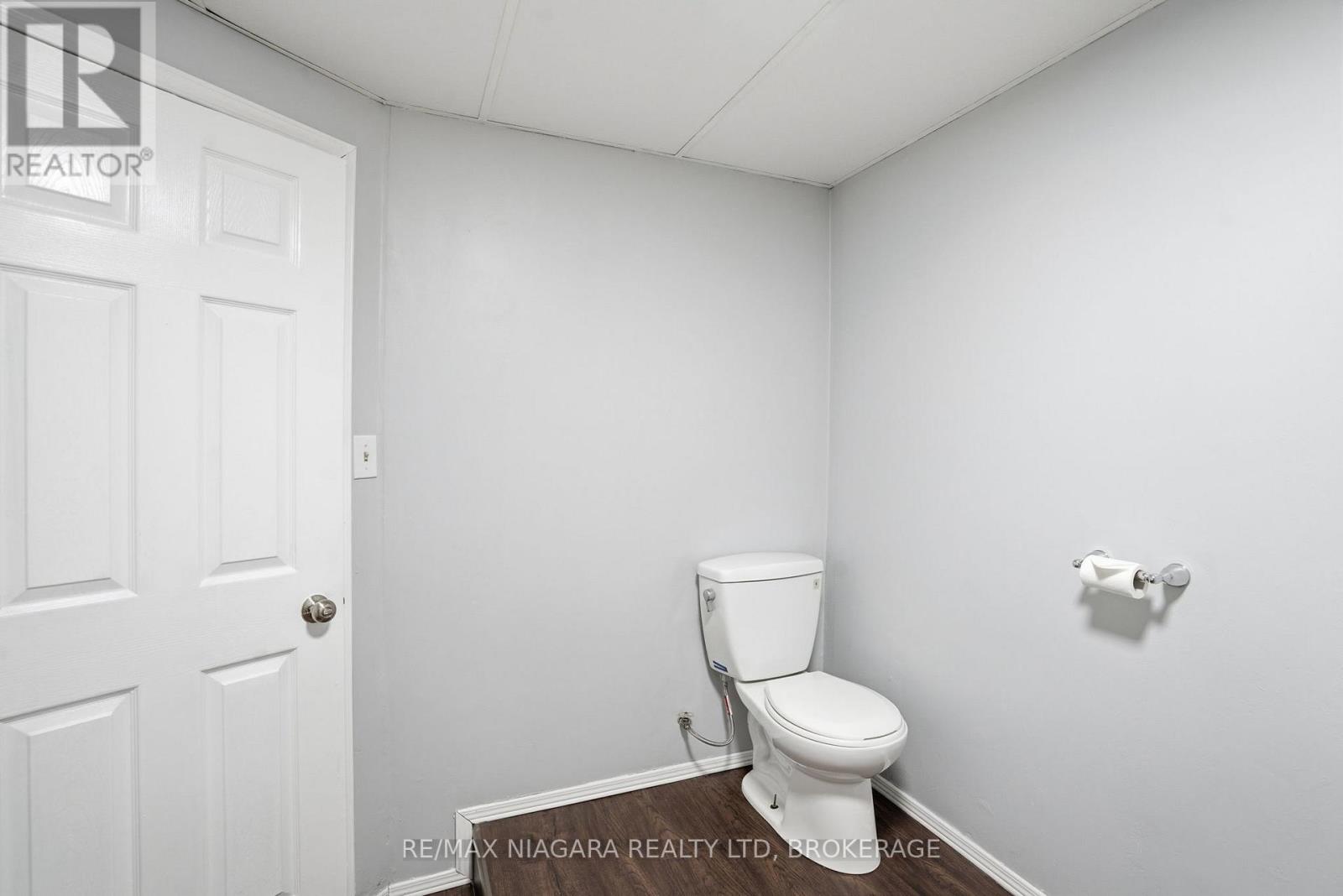 64 Page Street, St. Catharines, Ontario  L2R 4A7 - Photo 27 - X12888786