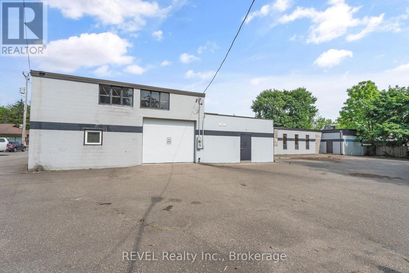 271 Ridgeway Road, Fort Erie, Ontario  L0S 1B0 - Photo 15 - X12890148