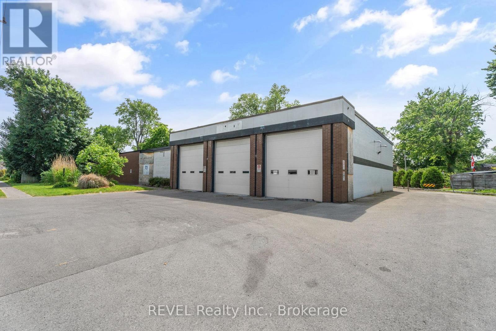 271 Ridgeway Road, Fort Erie, Ontario  L0S 1B0 - Photo 3 - X12890148