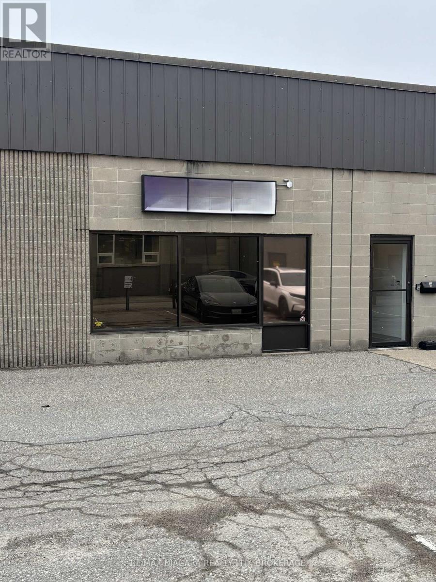 8 HISCOTT STREET, St. Catharines, Ontario