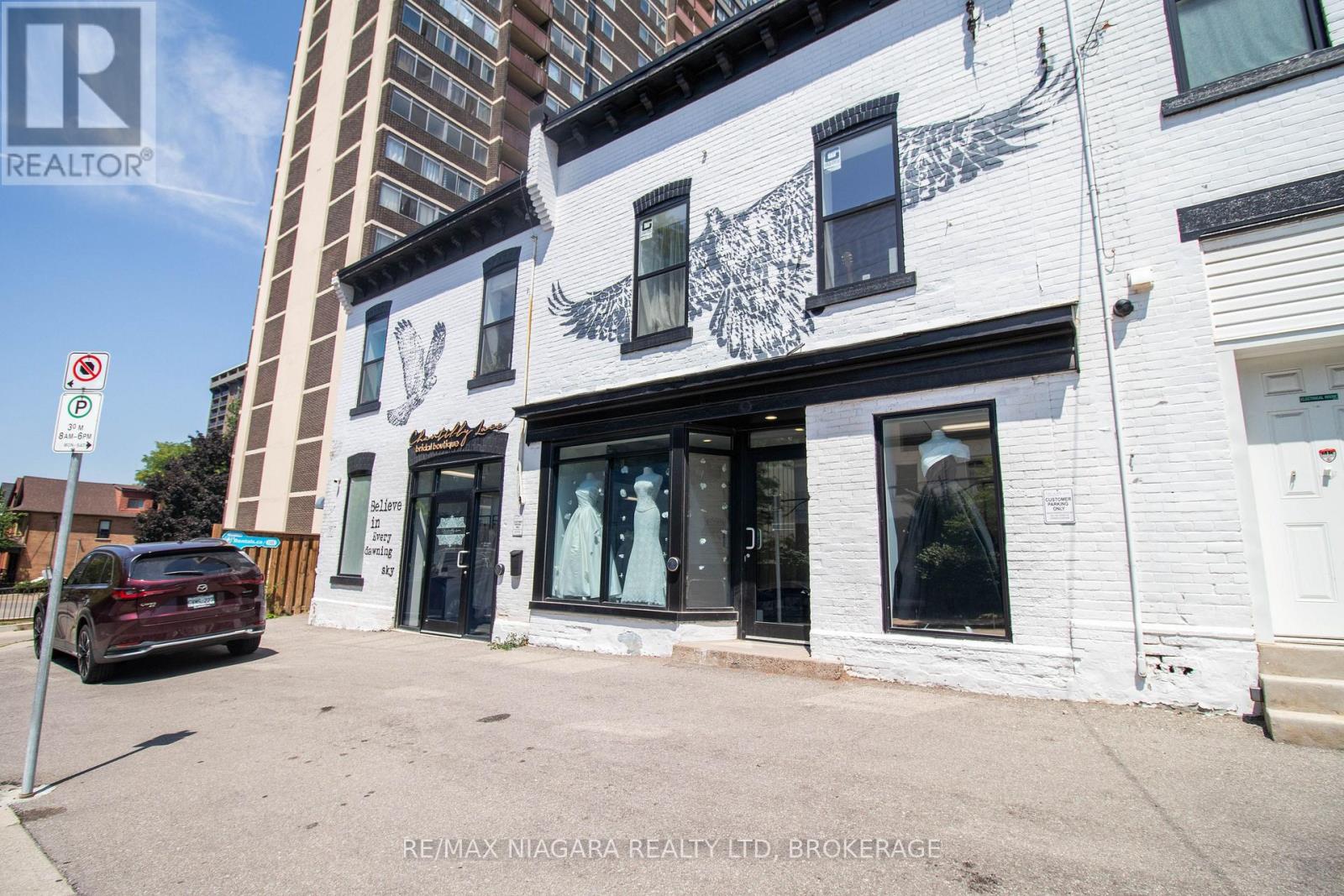 140 CAROLINE STREET S, Hamilton, Ontario