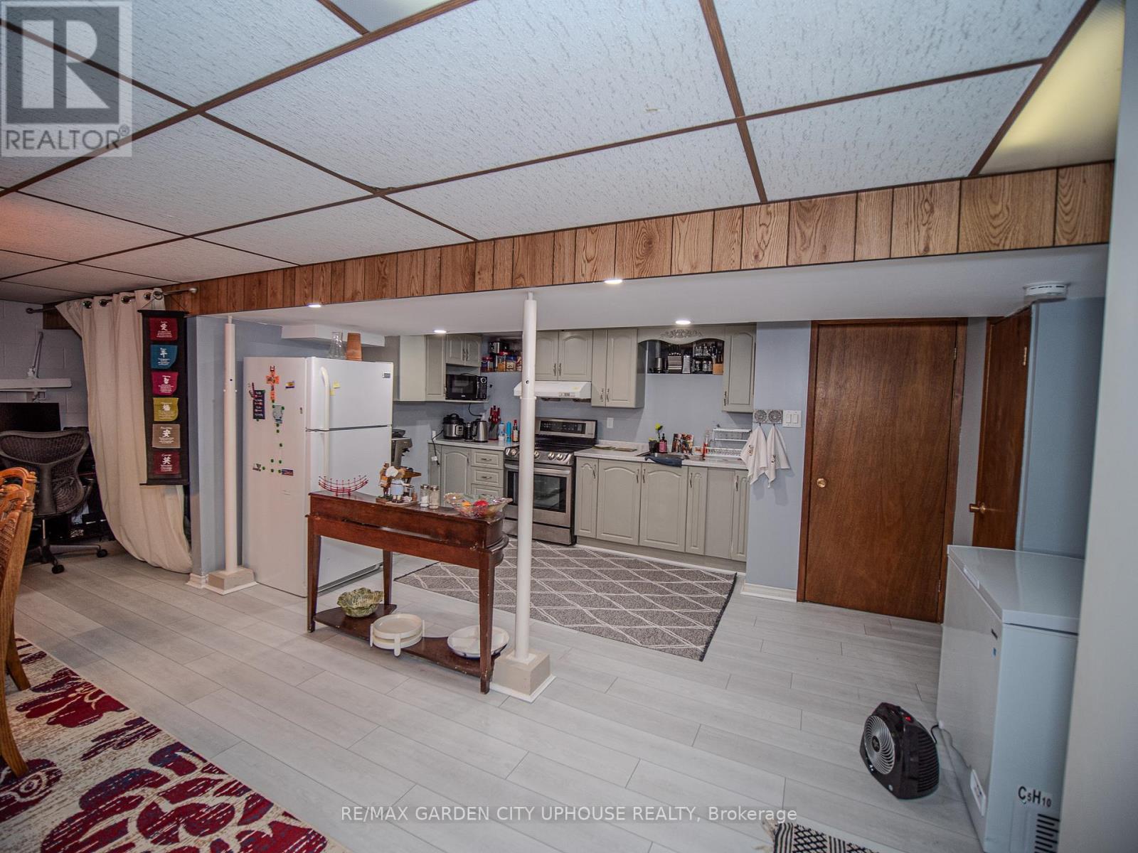 4430 Dovewood Drive, Niagara Falls, Ontario  L2E 6M1 - Photo 13 - X12893402