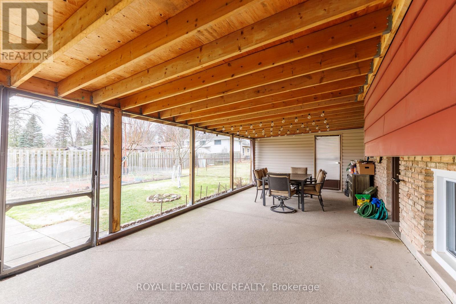 6852 Corwin Crescent, Niagara Falls, Ontario  L2G 2M7 - Photo 37 - X12894426