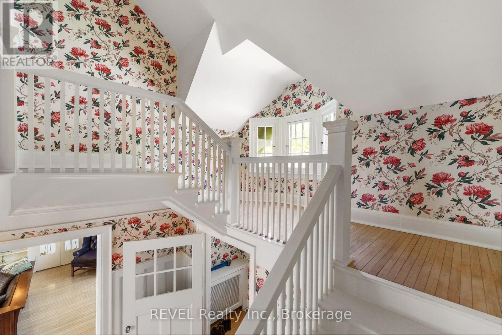 166 Queen Street, Niagara-On-The-Lake, Ontario  L0S 1J0 - Photo 25 - X12894706