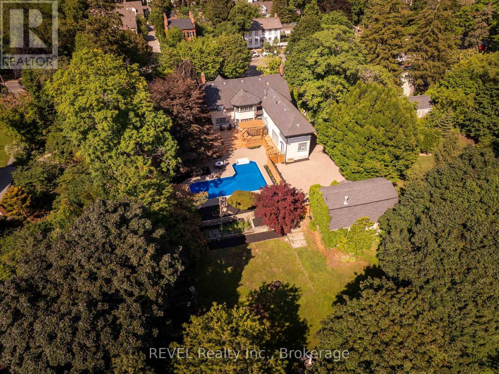 166 Queen Street, Niagara-On-The-Lake, Ontario  L0S 1J0 - Photo 45 - X12894706