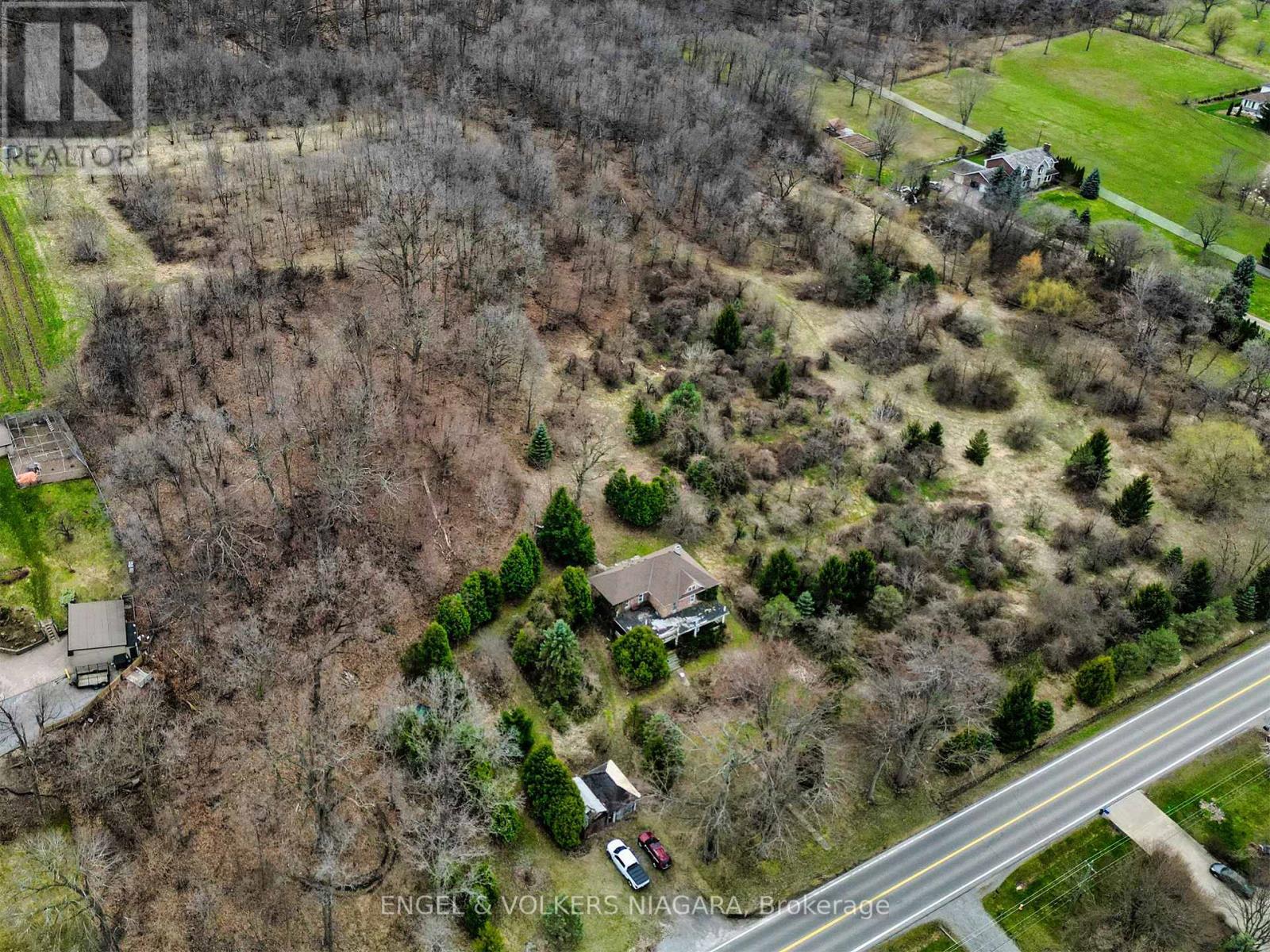 1893 York Road, Niagara-On-The-Lake, Ontario  L0S 1J0 - Photo 3 - X12897448