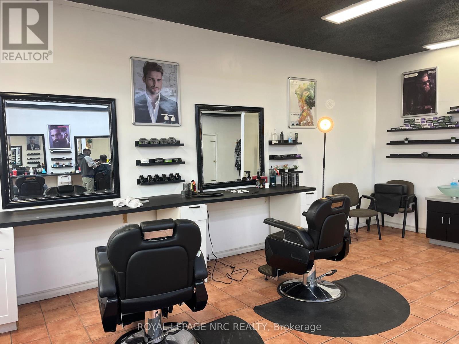 Unit# B - 90 Niagara Street, St. Catharines, Ontario  L2R 4L1 - Photo 6 - X12897714