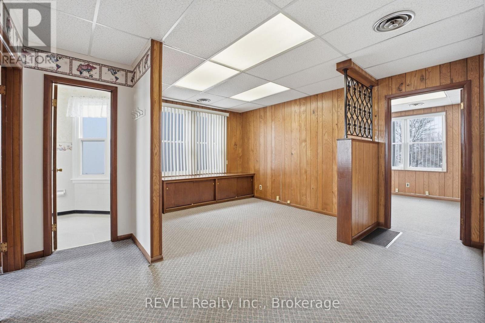 27-29 Jarvis Street, Fort Erie, Ontario  L2A 2S3 - Photo 19 - X12899084