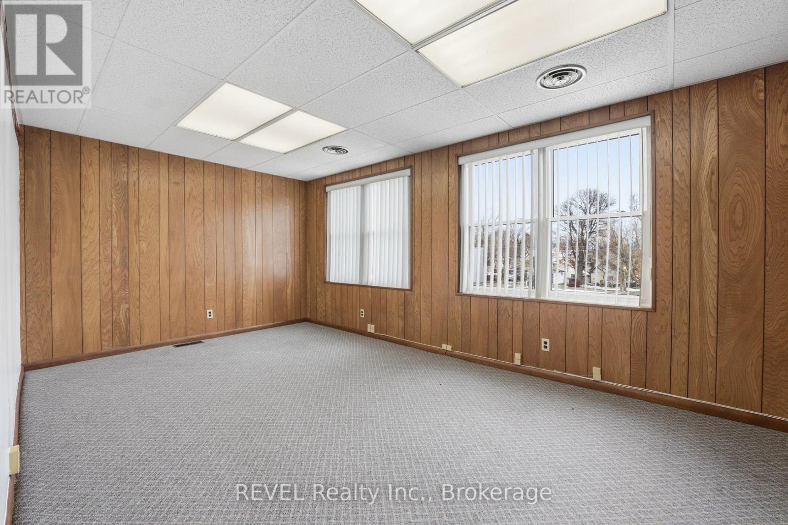 27-29 Jarvis Street, Fort Erie, Ontario  L2A 2S3 - Photo 22 - X12899084