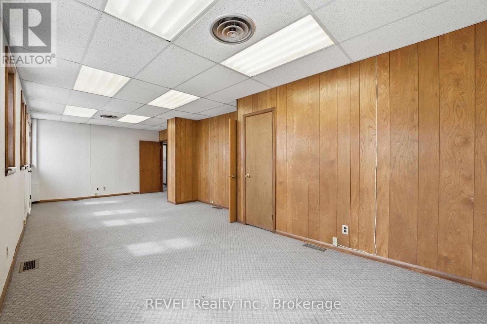 27-29 Jarvis Street, Fort Erie, Ontario  L2A 2S3 - Photo 28 - X12899084