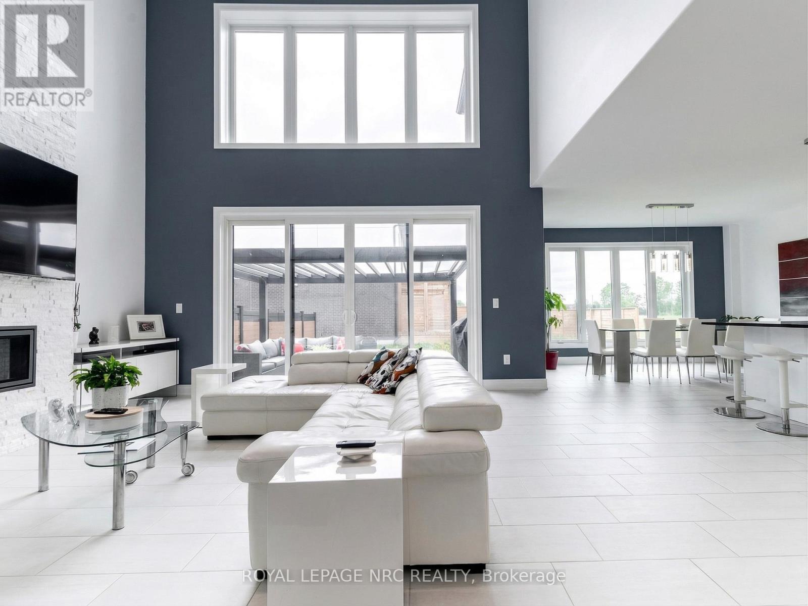 8945 Emily Boulevard, Niagara Falls, Ontario  L2H 3T1 - Photo 11 - X12899094