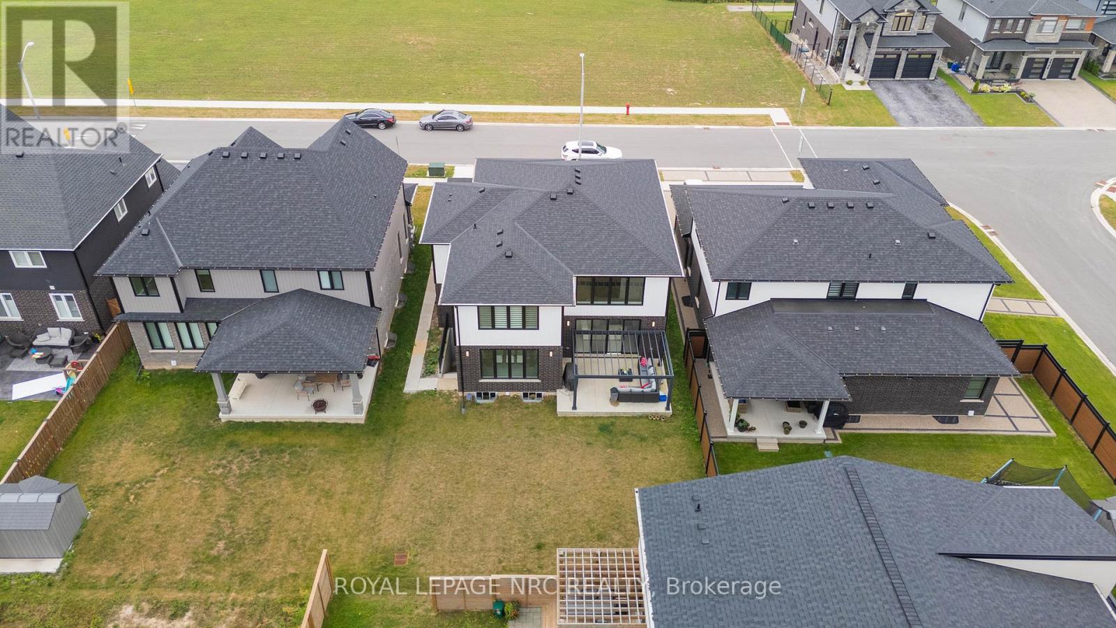 8945 Emily Boulevard, Niagara Falls, Ontario  L2H 3T1 - Photo 49 - X12899094