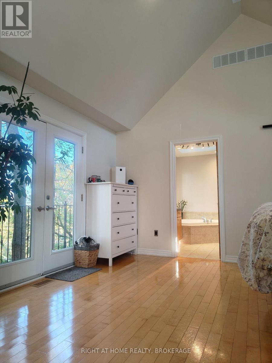 22 Ursula Avenue, St. Catharines, Ontario  L2T 1T1 - Photo 31 - X12900726