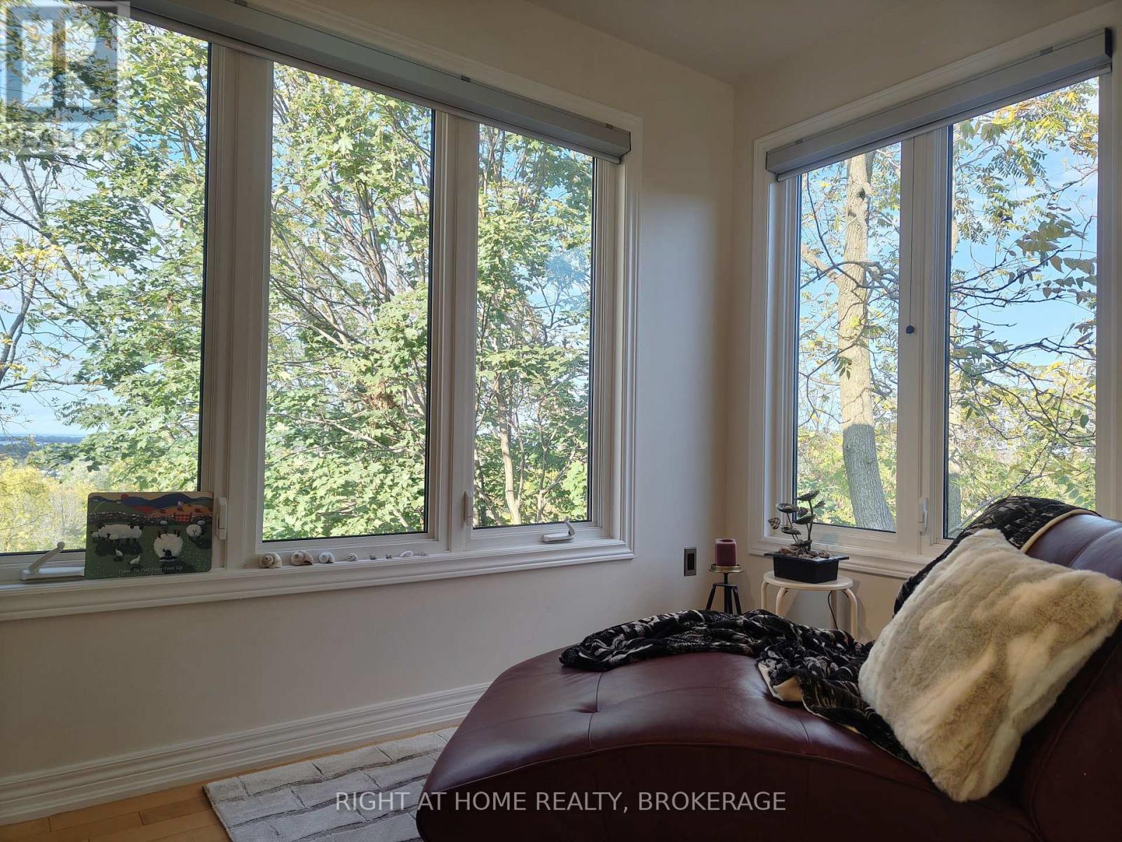 22 Ursula Avenue, St. Catharines, Ontario  L2T 1T1 - Photo 38 - X12900726