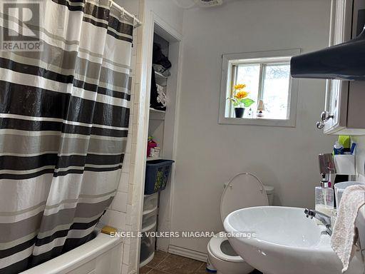 6218 Culp Street, Niagara Falls, Ontario  L2G 2C1 - Photo 13 - X12903532