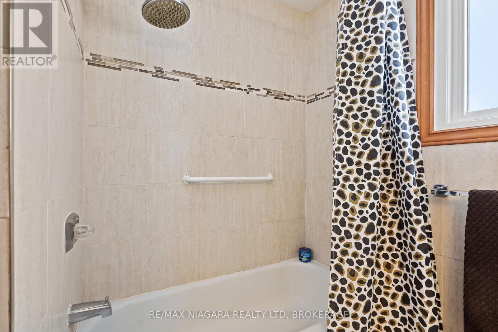 231 West Side Road, Port Colborne, Ontario  L3K 5L1 - Photo 24 - X12904030