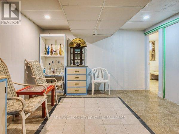 6159 Toby Crescent, Niagara Falls, Ontario  L2G 2S8 - Photo 23 - X12904052