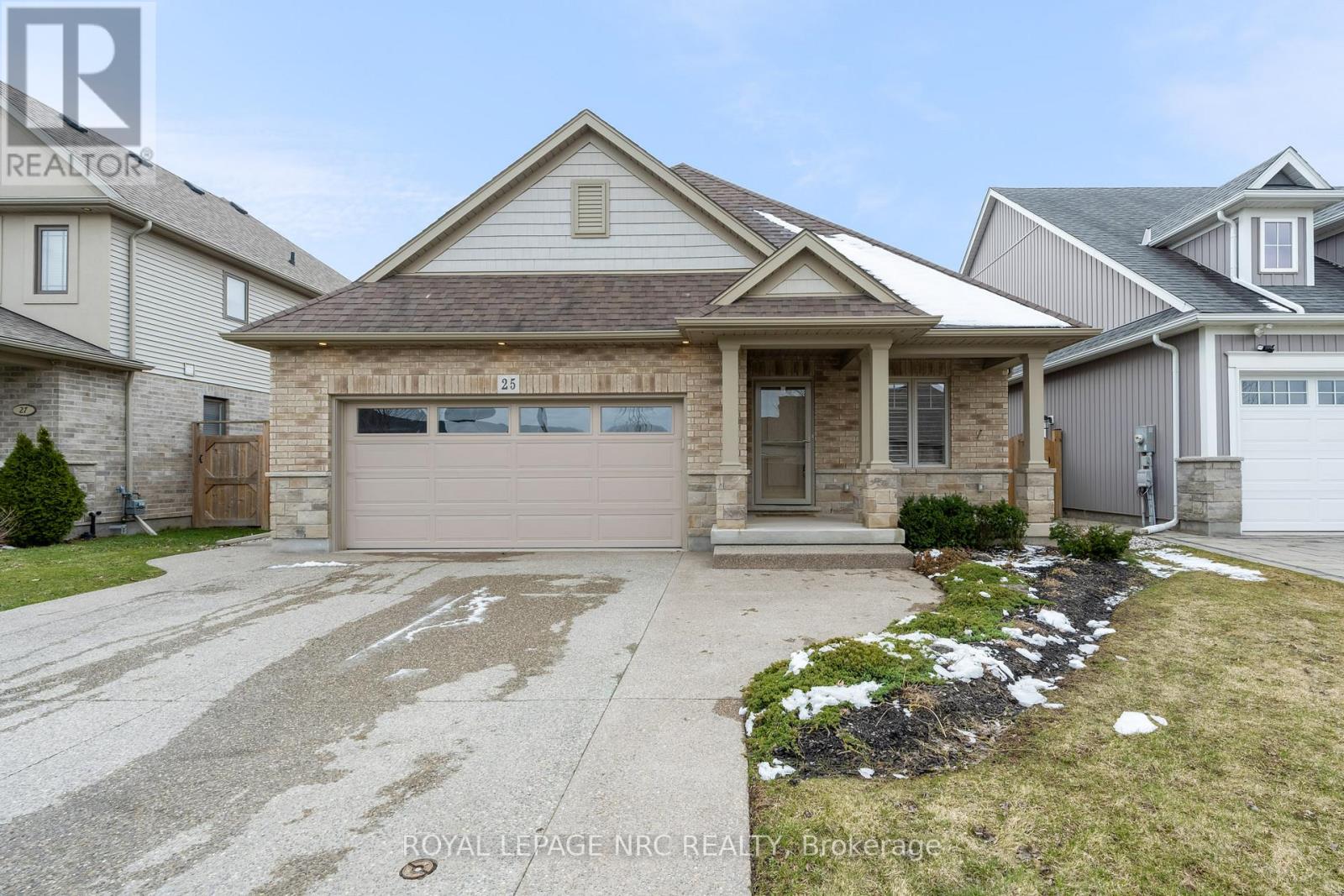 25 MCFARLAND STREET, Thorold, Ontario