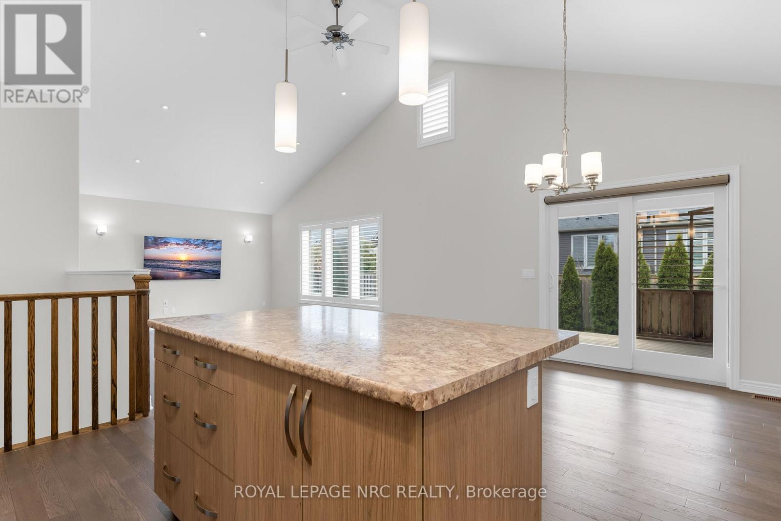 25 Mcfarland Street, Thorold, Ontario  L2V 0E2 - Photo 14 - X12904150