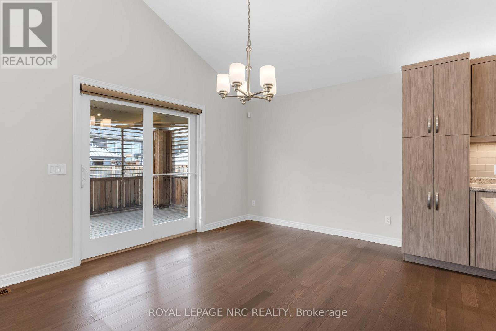 25 Mcfarland Street, Thorold, Ontario  L2V 0E2 - Photo 15 - X12904150