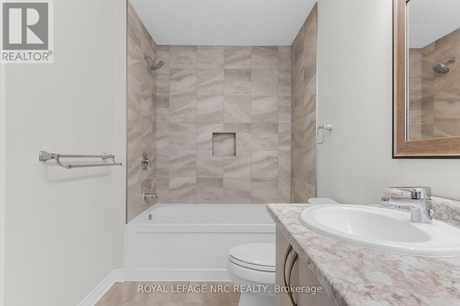 25 Mcfarland Street, Thorold, Ontario  L2V 0E2 - Photo 22 - X12904150