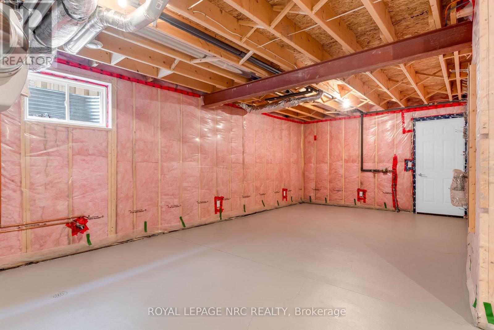 25 Mcfarland Street, Thorold, Ontario  L2V 0E2 - Photo 36 - X12904150