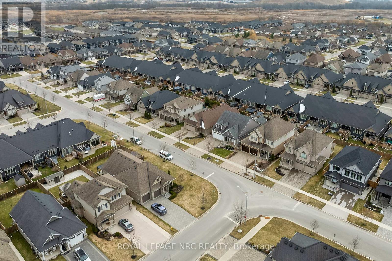 25 Mcfarland Street, Thorold, Ontario  L2V 0E2 - Photo 42 - X12904150