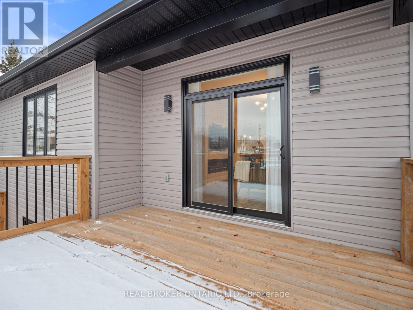 230 Knoll Street, Port Colborne, Ontario  L3K 5B6 - Photo 45 - X12904812