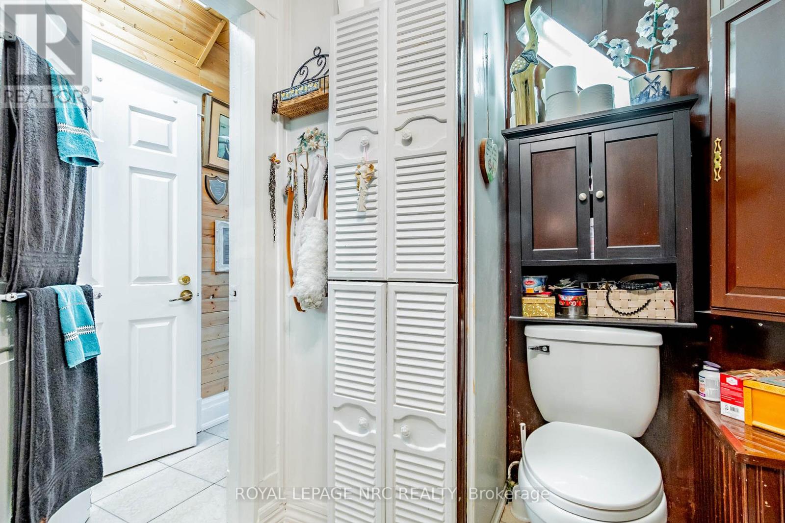6490 Thorold Stone Road, Niagara Falls, Ontario  L2J 1B3 - Photo 24 - X12905350