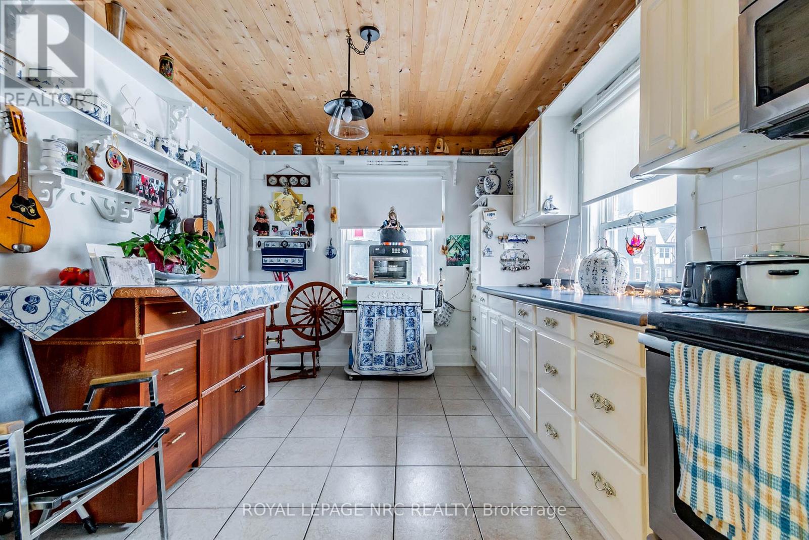 6490 Thorold Stone Road, Niagara Falls, Ontario  L2J 1B3 - Photo 27 - X12905350