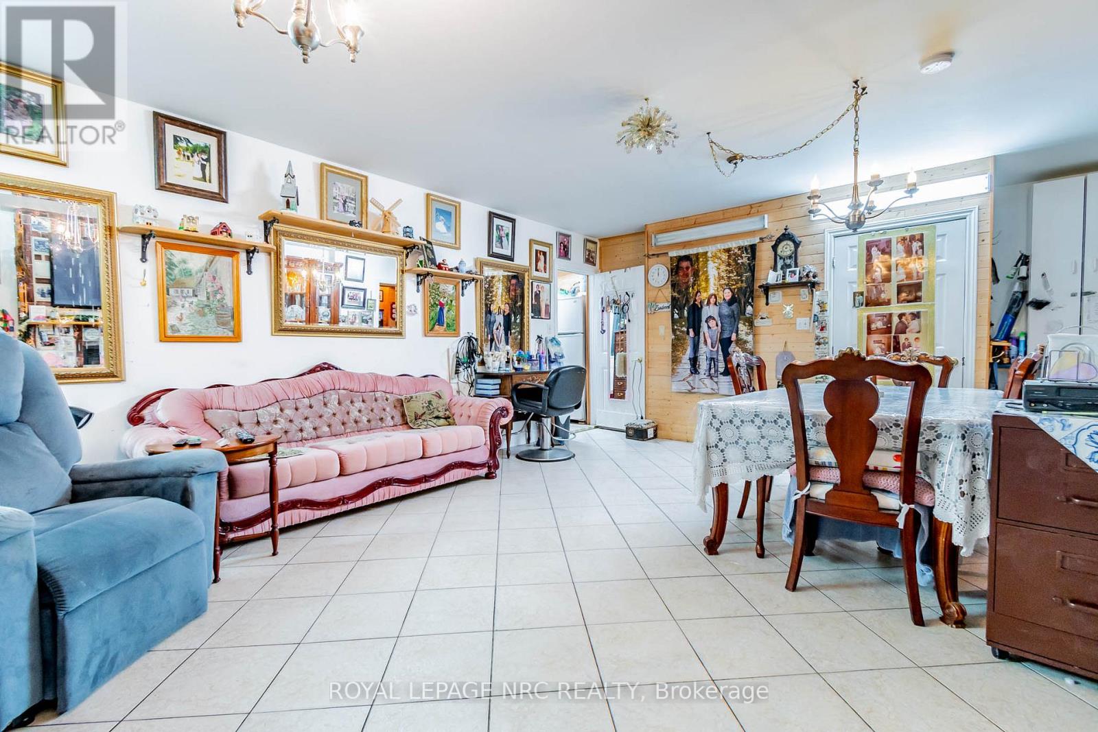 6490 Thorold Stone Road, Niagara Falls, Ontario  L2J 1B3 - Photo 33 - X12905350