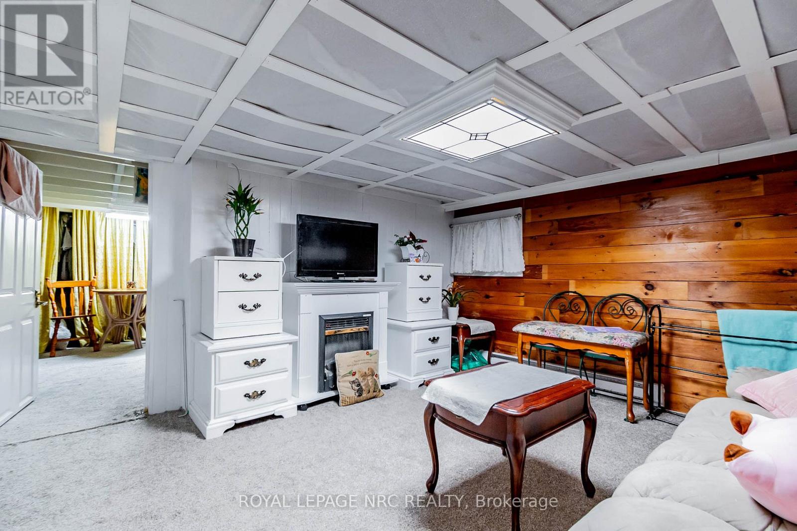 6490 Thorold Stone Road, Niagara Falls, Ontario  L2J 1B3 - Photo 39 - X12905382