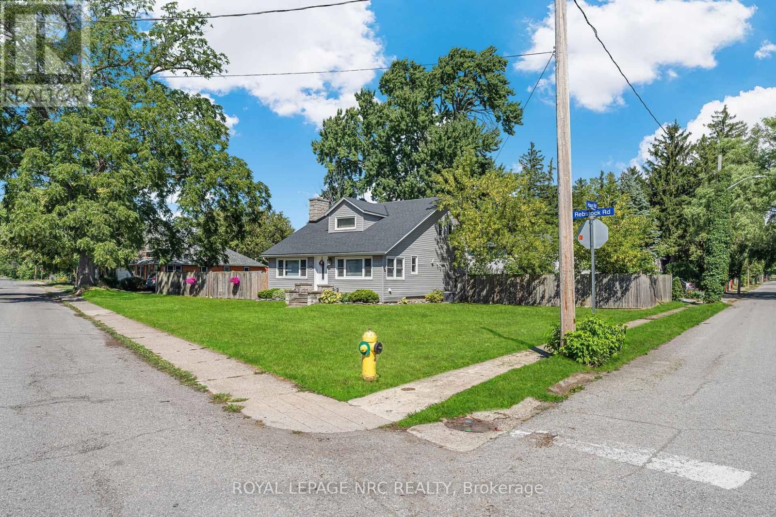 3902 Rebstock Road, Fort Erie, Ontario  L0S 1B0 - Photo 2 - X12907324