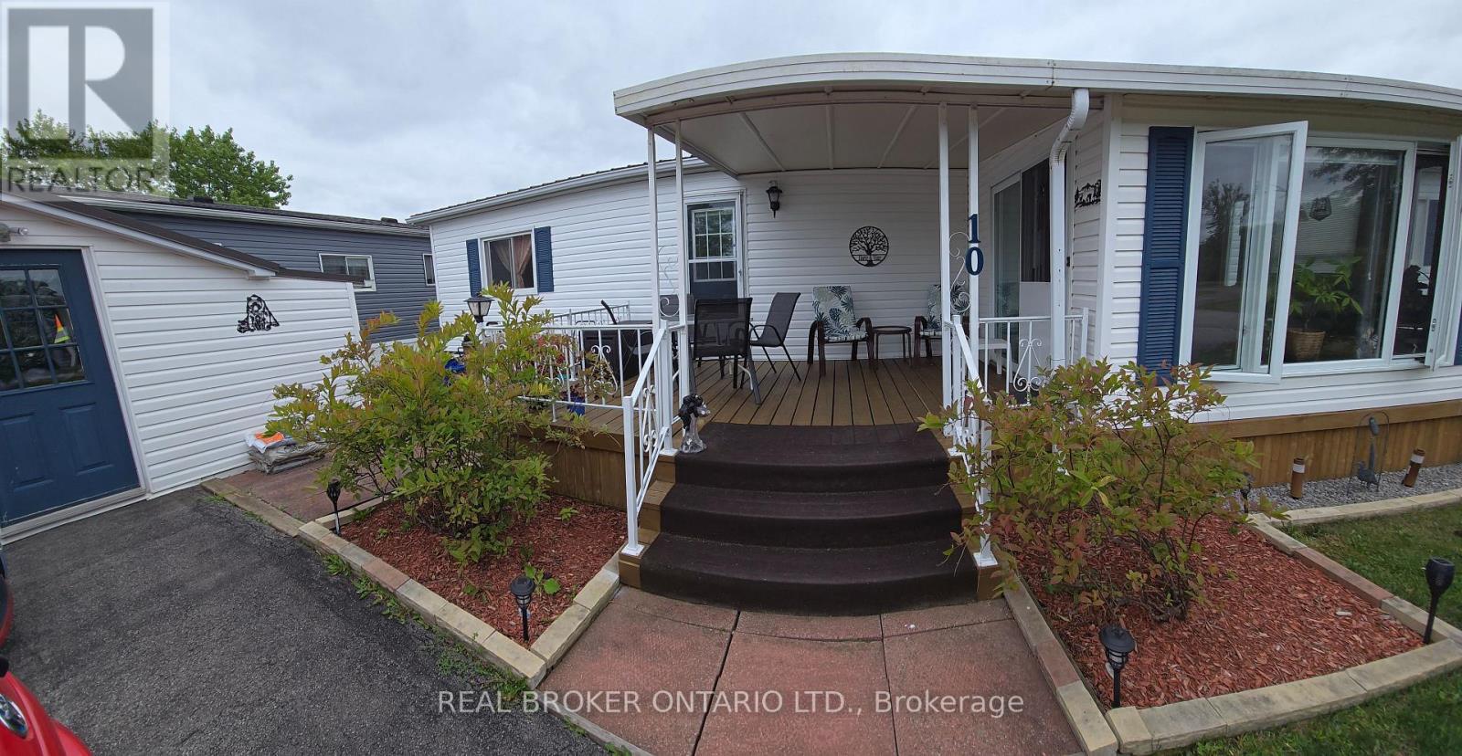 10 - 3033 Townline Road, Fort Erie, Ontario  L0S 1S1 - Photo 3 - X12907444