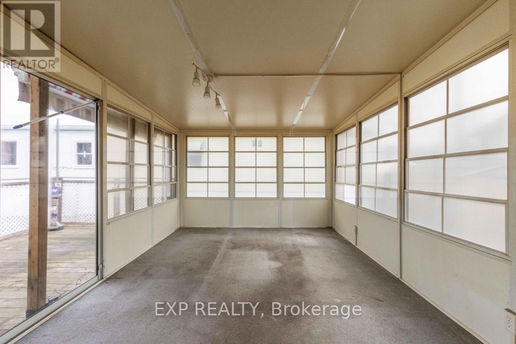 206 - 241 St. Paul Street W, St. Catharines, Ontario  L2S 2E5 - Photo 13 - X12908256