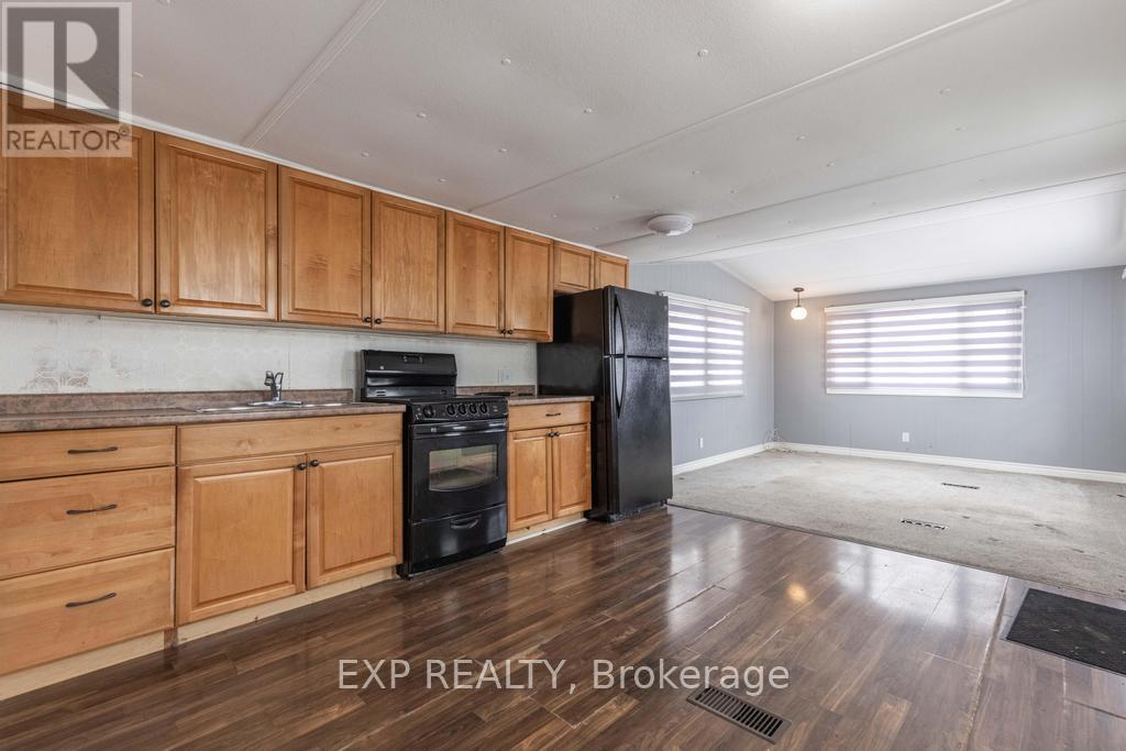 206 - 241 St. Paul Street W, St. Catharines, Ontario  L2S 2E5 - Photo 7 - X12908256