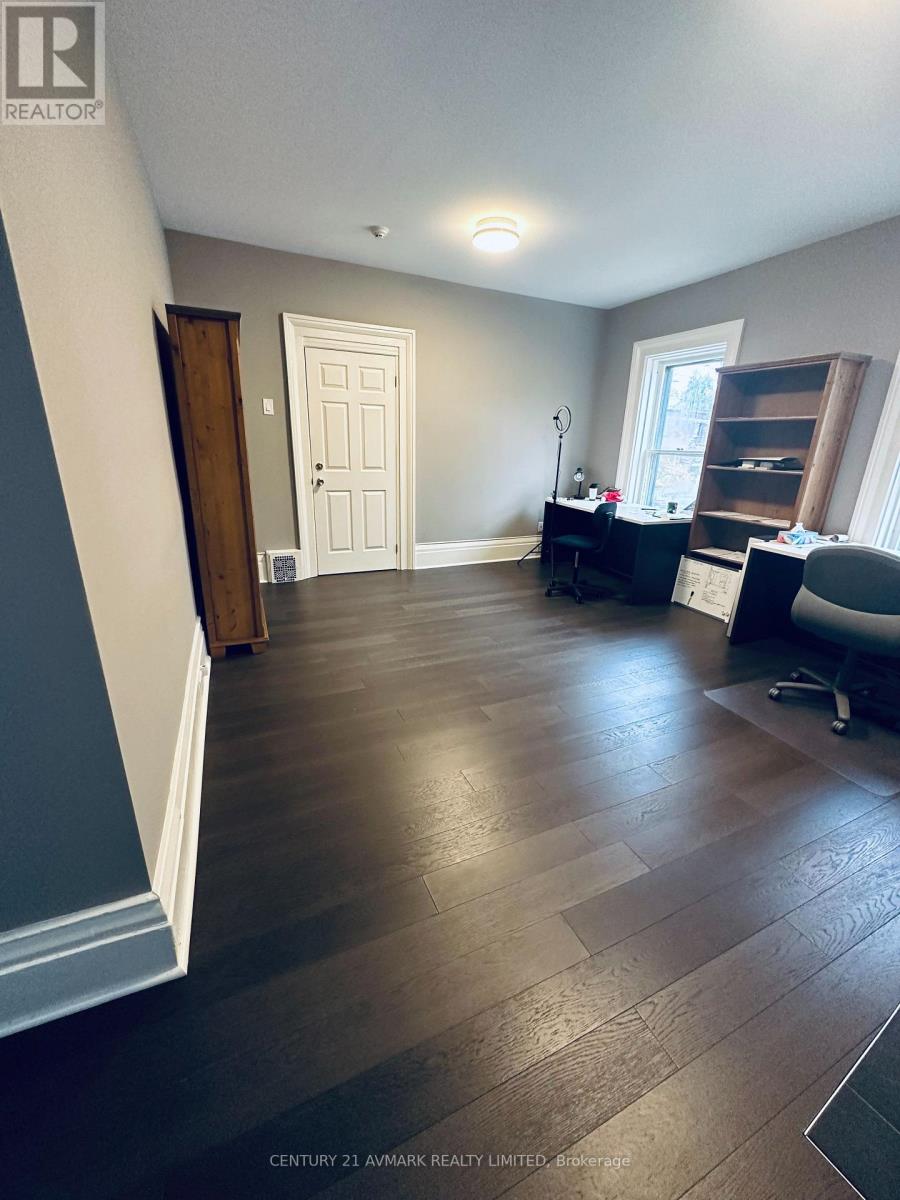 3 - 12 Church Street, St. Catharines, Ontario  L2R 3B3 - Photo 6 - X12909272