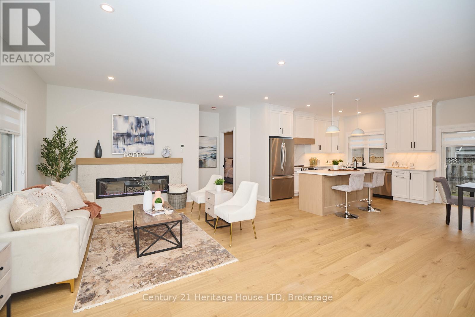 4 Meteor Street, St. Catharines, Ontario  L2S 2T1 - Photo 4 - X12909396