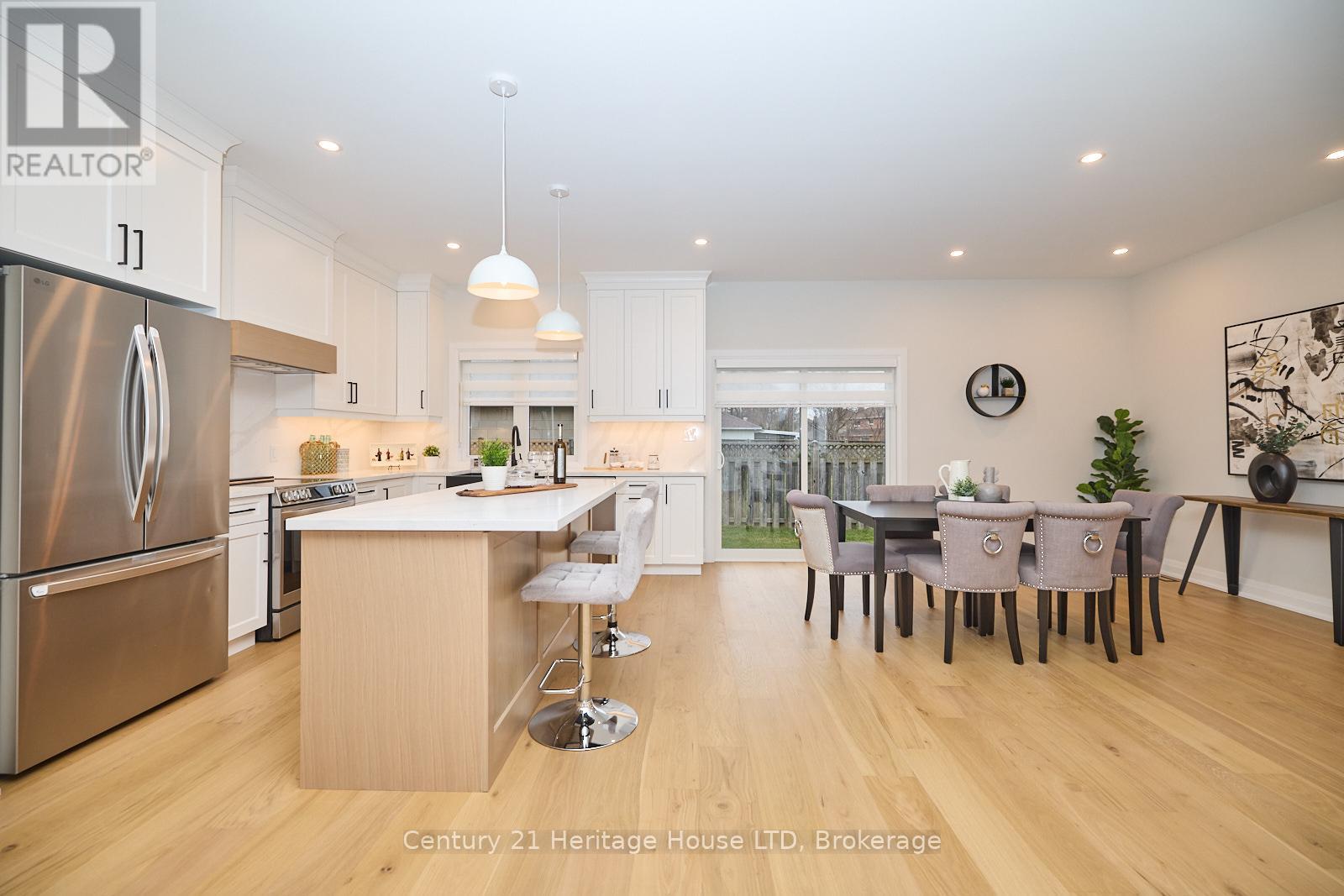 4 Meteor Street, St. Catharines, Ontario  L2S 2T1 - Photo 7 - X12909396