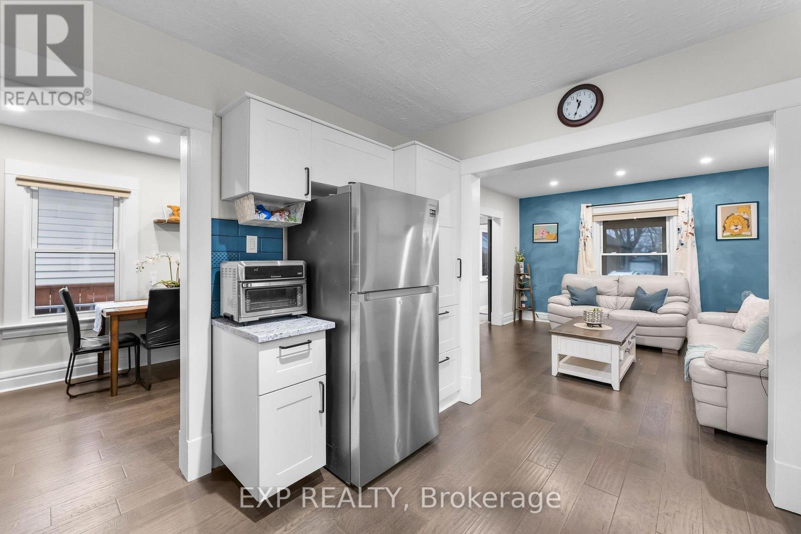 33 Richmond Avenue, St. Catharines, Ontario  L2R 3W6 - Photo 14 - X12910974