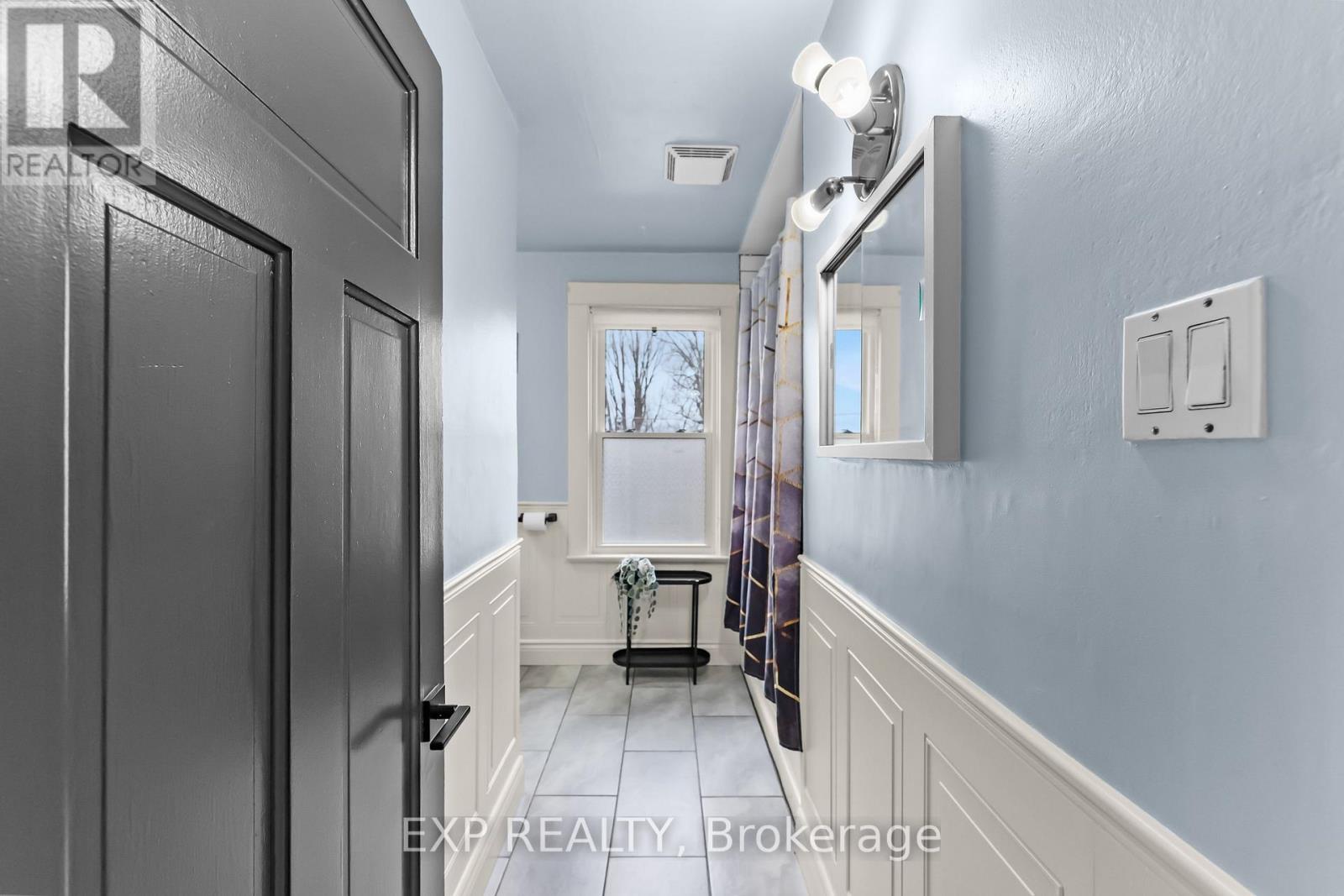 33 Richmond Avenue, St. Catharines, Ontario  L2R 3W6 - Photo 25 - X12910974