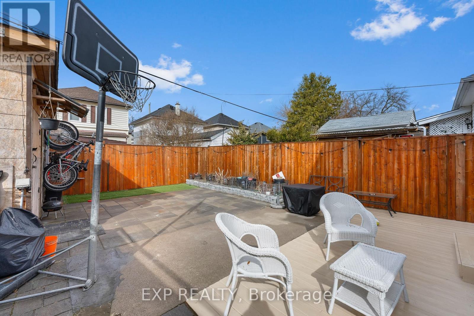 33 Richmond Avenue, St. Catharines, Ontario  L2R 3W6 - Photo 35 - X12910974