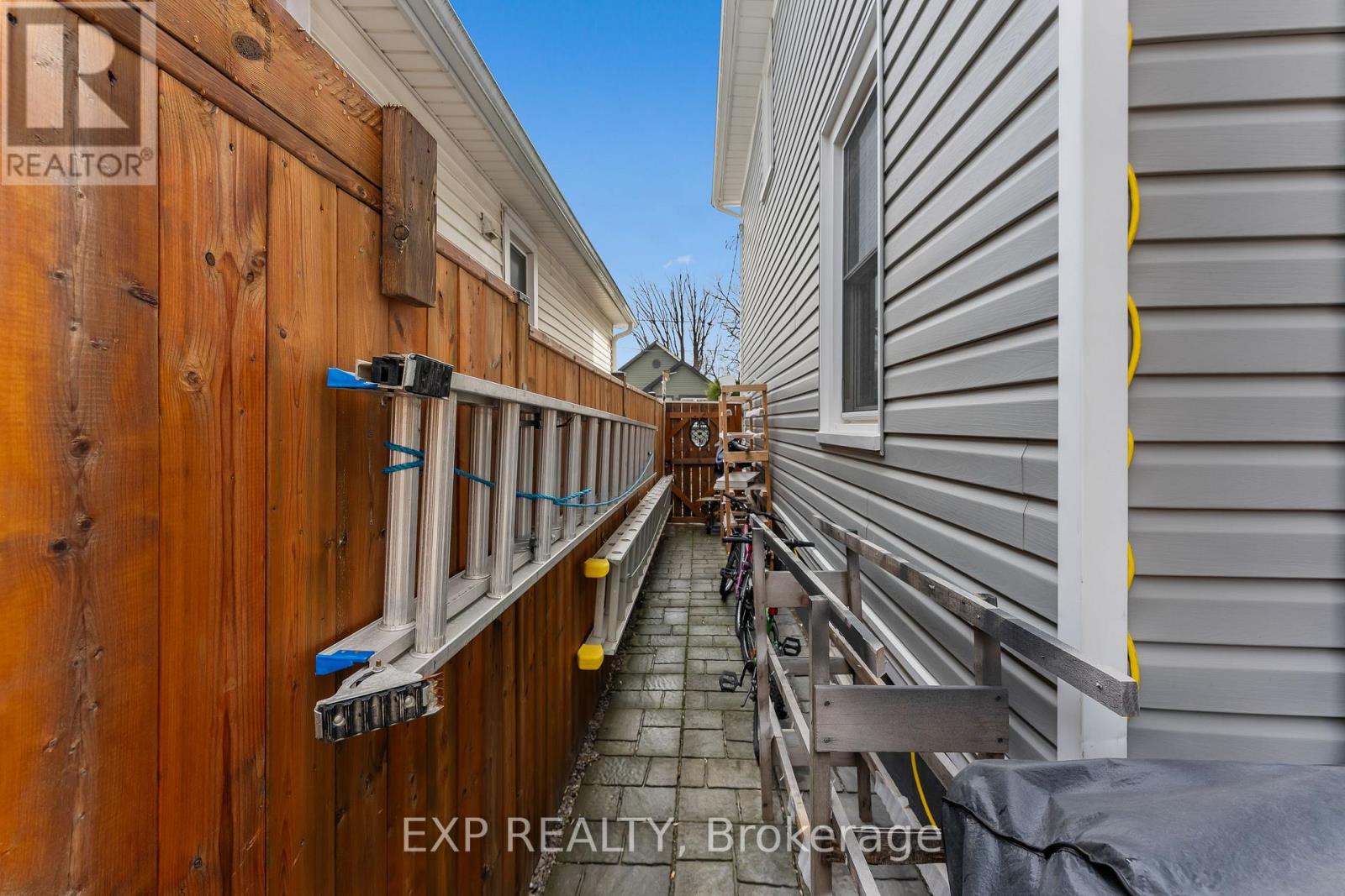 33 Richmond Avenue, St. Catharines, Ontario  L2R 3W6 - Photo 40 - X12910974