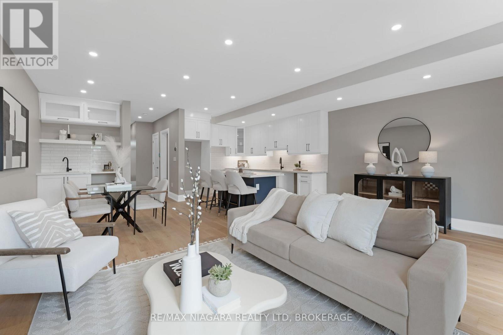 6208 Curlin Crescent, Niagara Falls, Ontario  L2H 0B8 - Photo 9 - X12911058