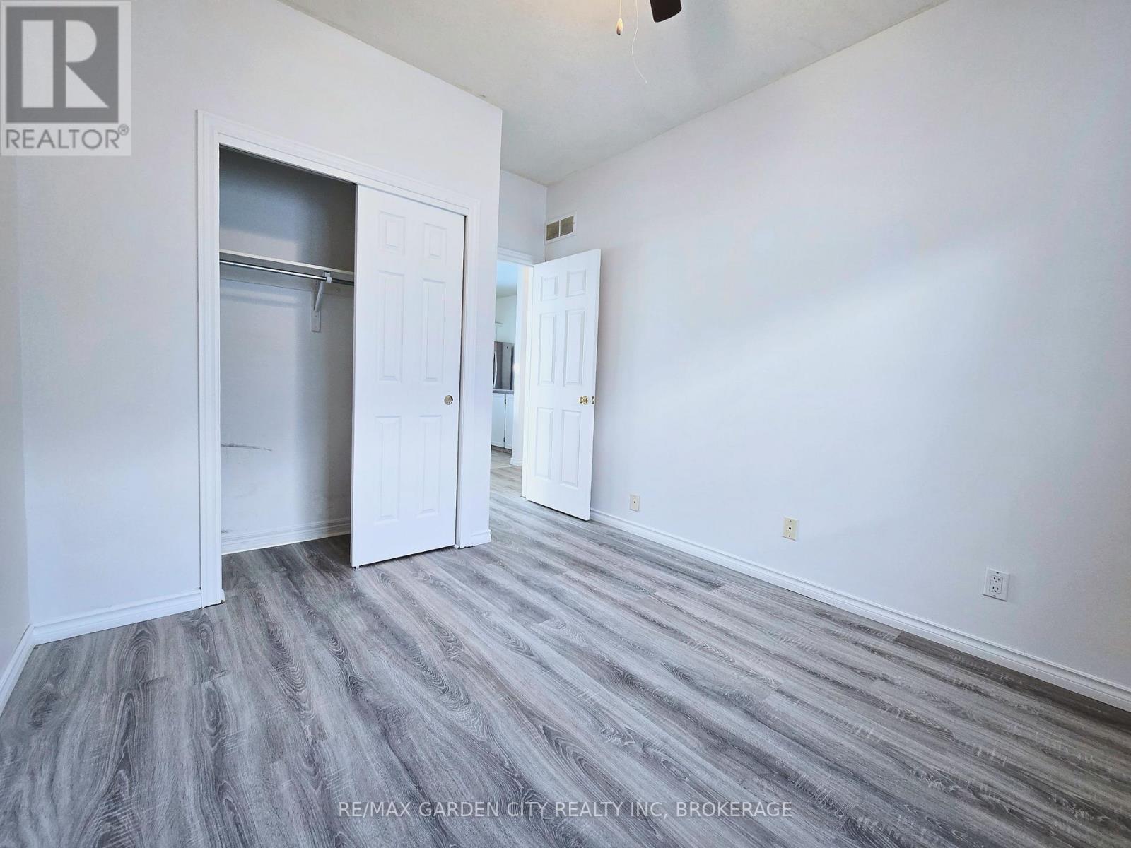 11 Cozocar Crescent, St. Catharines, Ontario  L2S 3Y5 - Photo 23 - X12911098