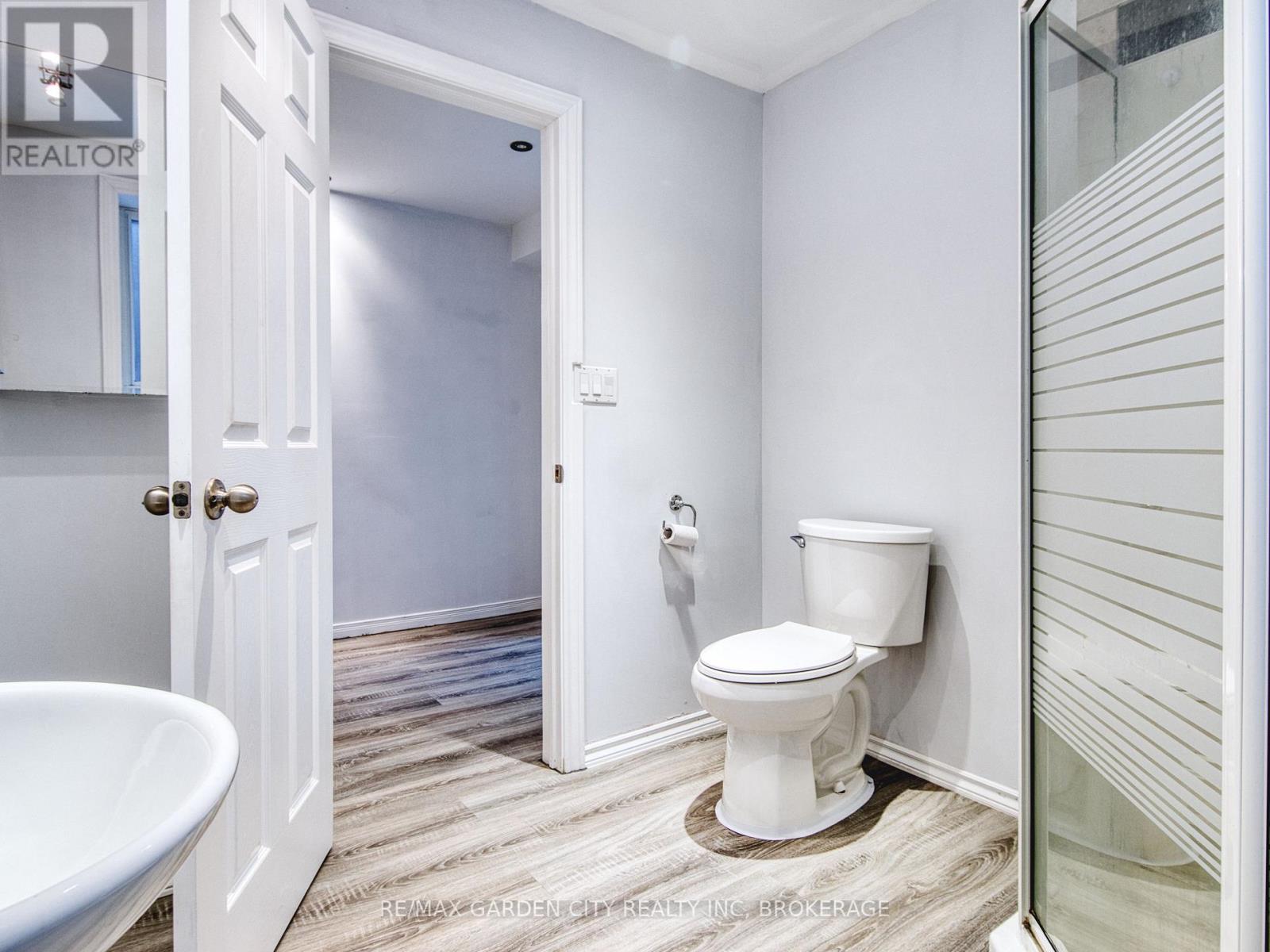 11 Cozocar Crescent, St. Catharines, Ontario  L2S 3Y5 - Photo 37 - X12911098