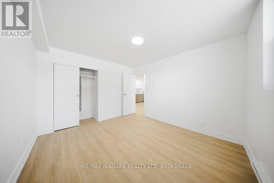 25 Downes Avenue, Prince Edward County, Ontario  K0K 2T0 - Photo 9 - X12911198