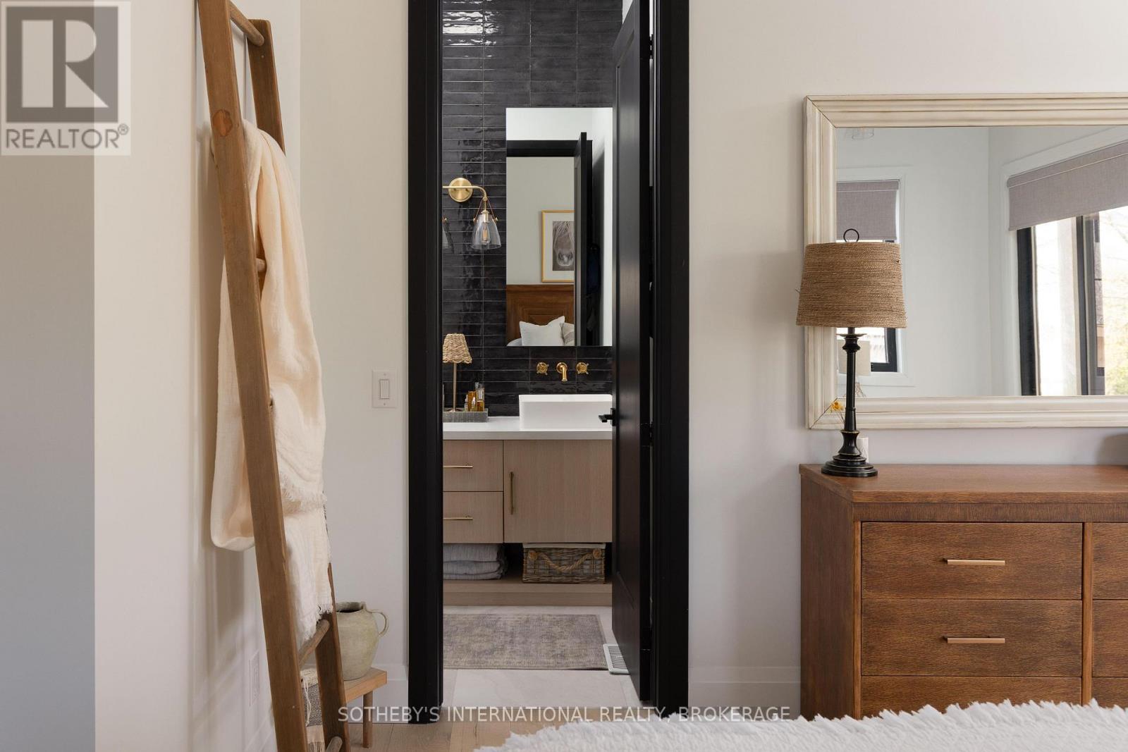 127 William Street, Niagara-On-The-Lake, Ontario  L0S 1J0 - Photo 19 - X12911208