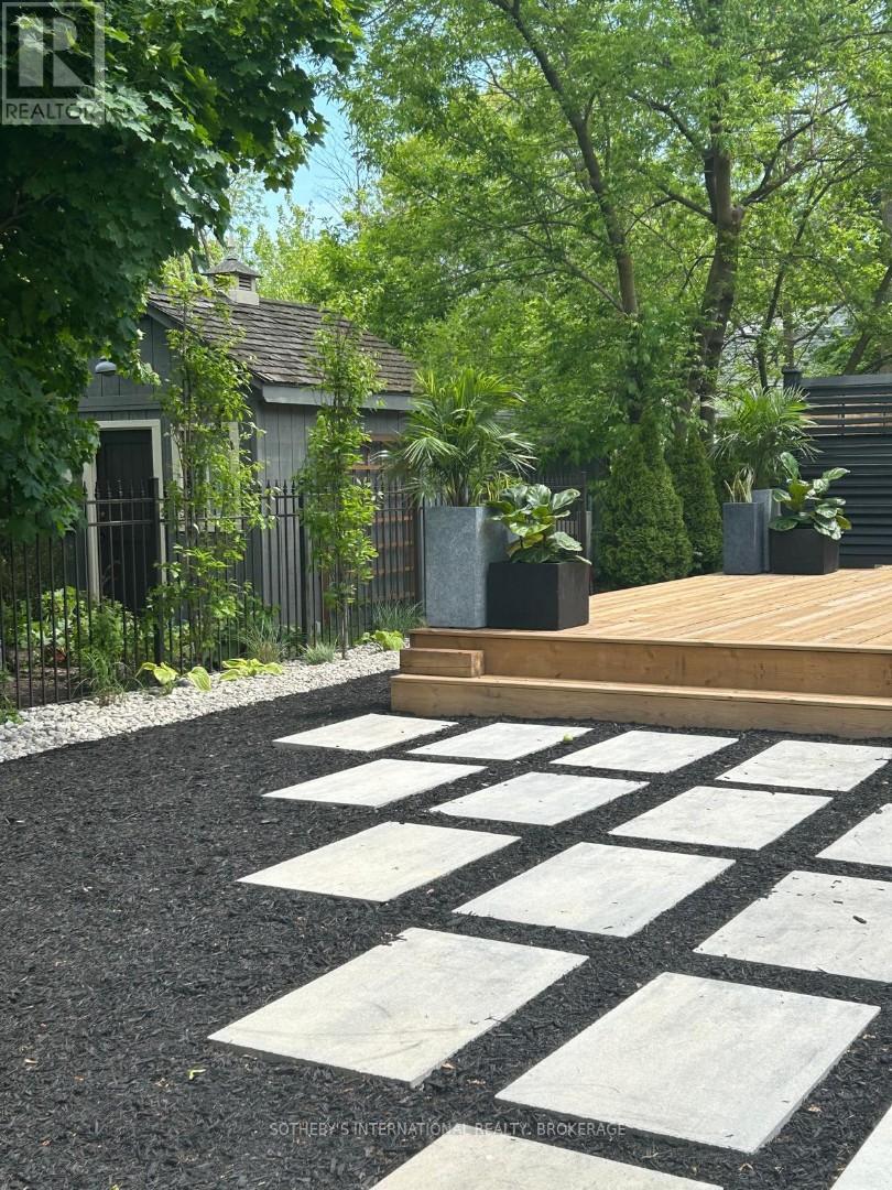 127 William Street, Niagara-On-The-Lake, Ontario  L0S 1J0 - Photo 34 - X12911208